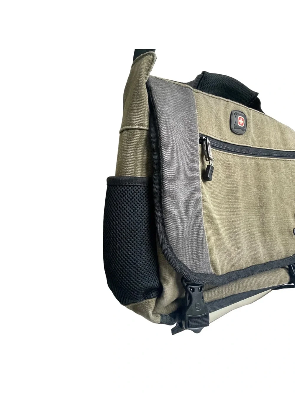 SwissGear Wenger Zinc Adjustable Messenger Bag w/Padded Laptop Compartment Olive